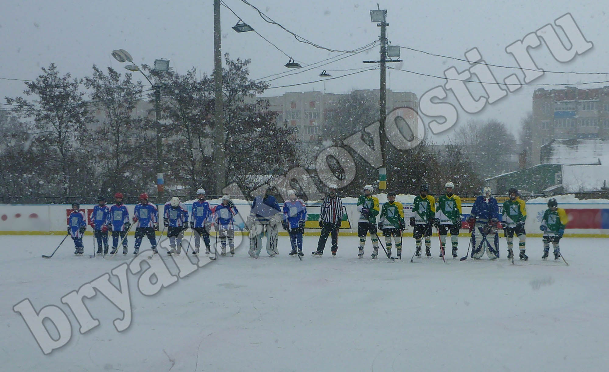 Новозыбковские хоккеисты выйдут на лед в Международный женский день