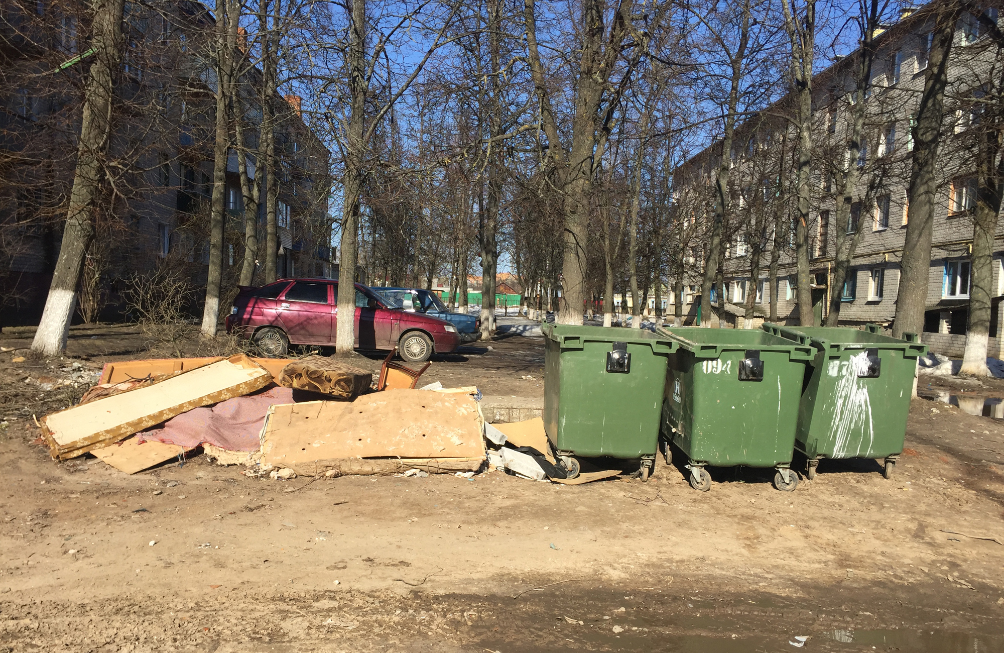 Общественники добиваются обустройства контейнерной площадки в Клинцах