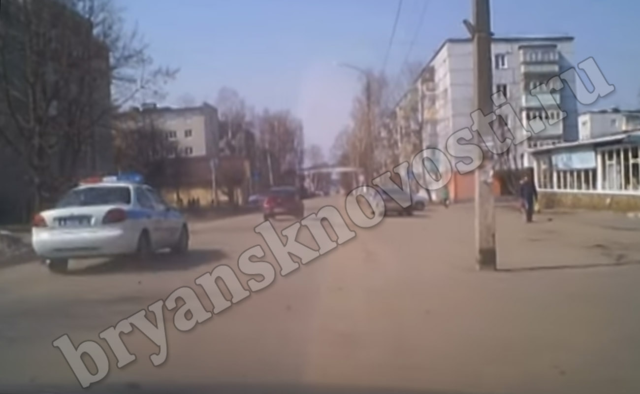 В Новозыбкове участник гонок с полицейской машиной будет оштрафован