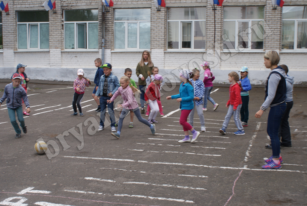 В Новозыбкове завершили работу школьные лагеря