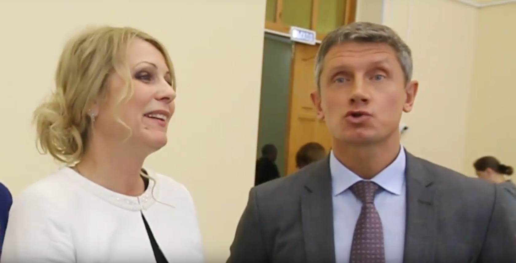 Шкуратов олег павлович. Мэр клинцов. Мэр города клинцы брянской области. Мэр города клинцы брянской области. Глава города клинцы олег шкуратов биография.