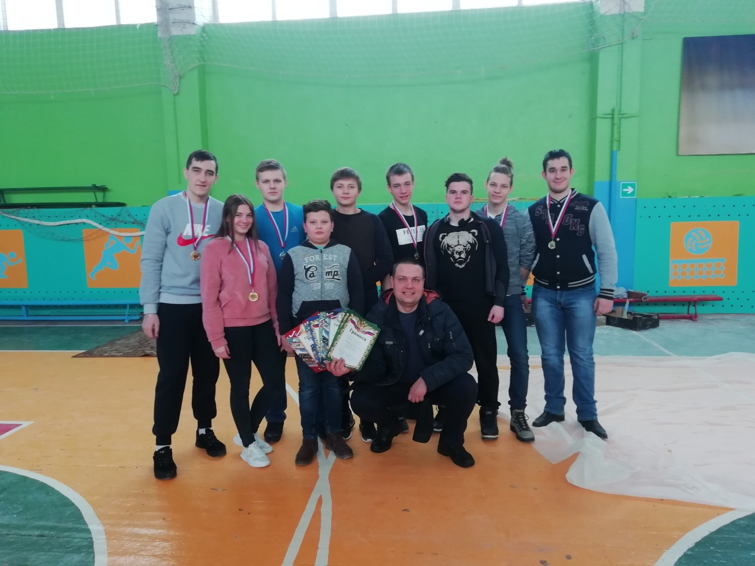 Команда новозыбковских гиревиков победила на Первенстве Брянской области