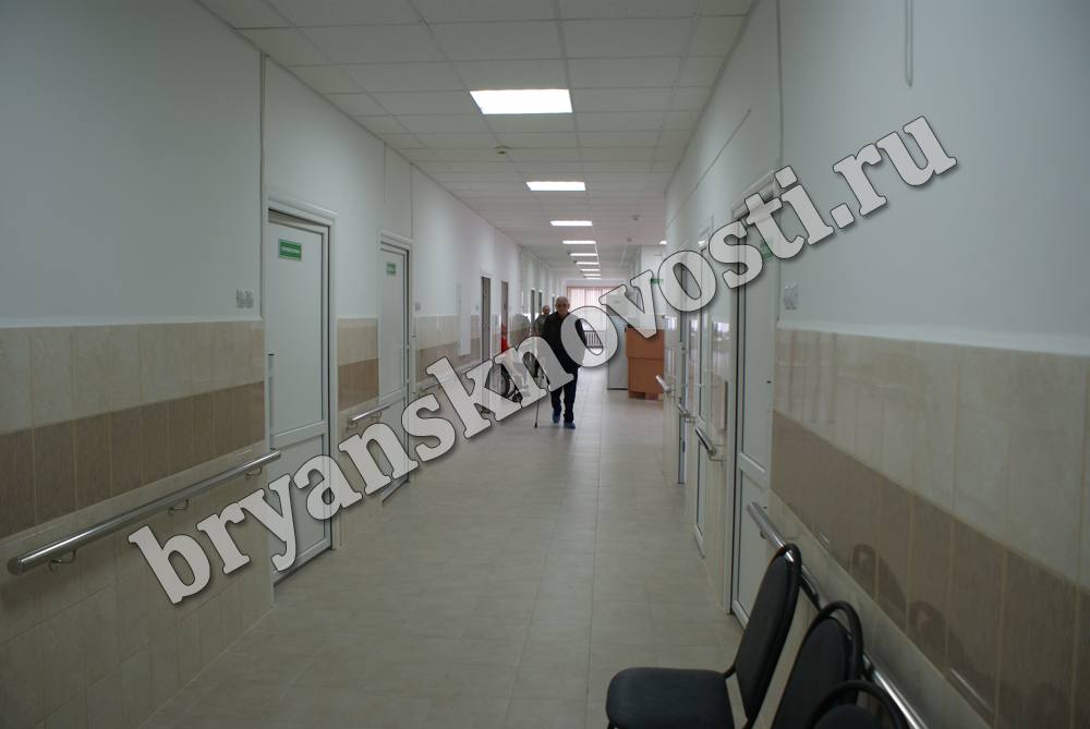 В Новозыбкове материальная база больницы пополнилась оборудованием на 17,5 миллионов рублей
