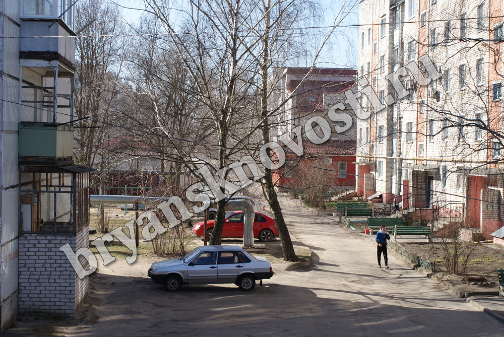 В Новозыбкове вошли в оборот «билеты банка приколов»