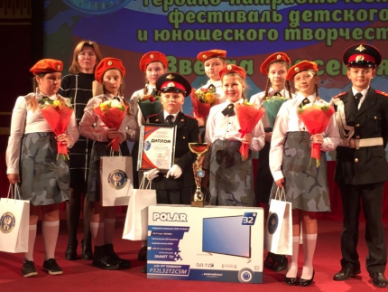 Солист из Новозыбкова занял второе место на фестивале «Звезда спасения»