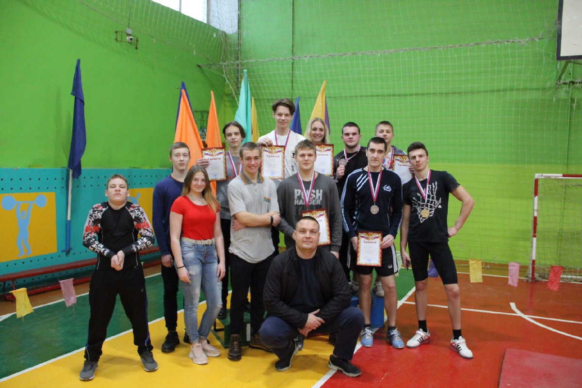Новозыбковские гиревики отлично выступили на Кубке Брянской области