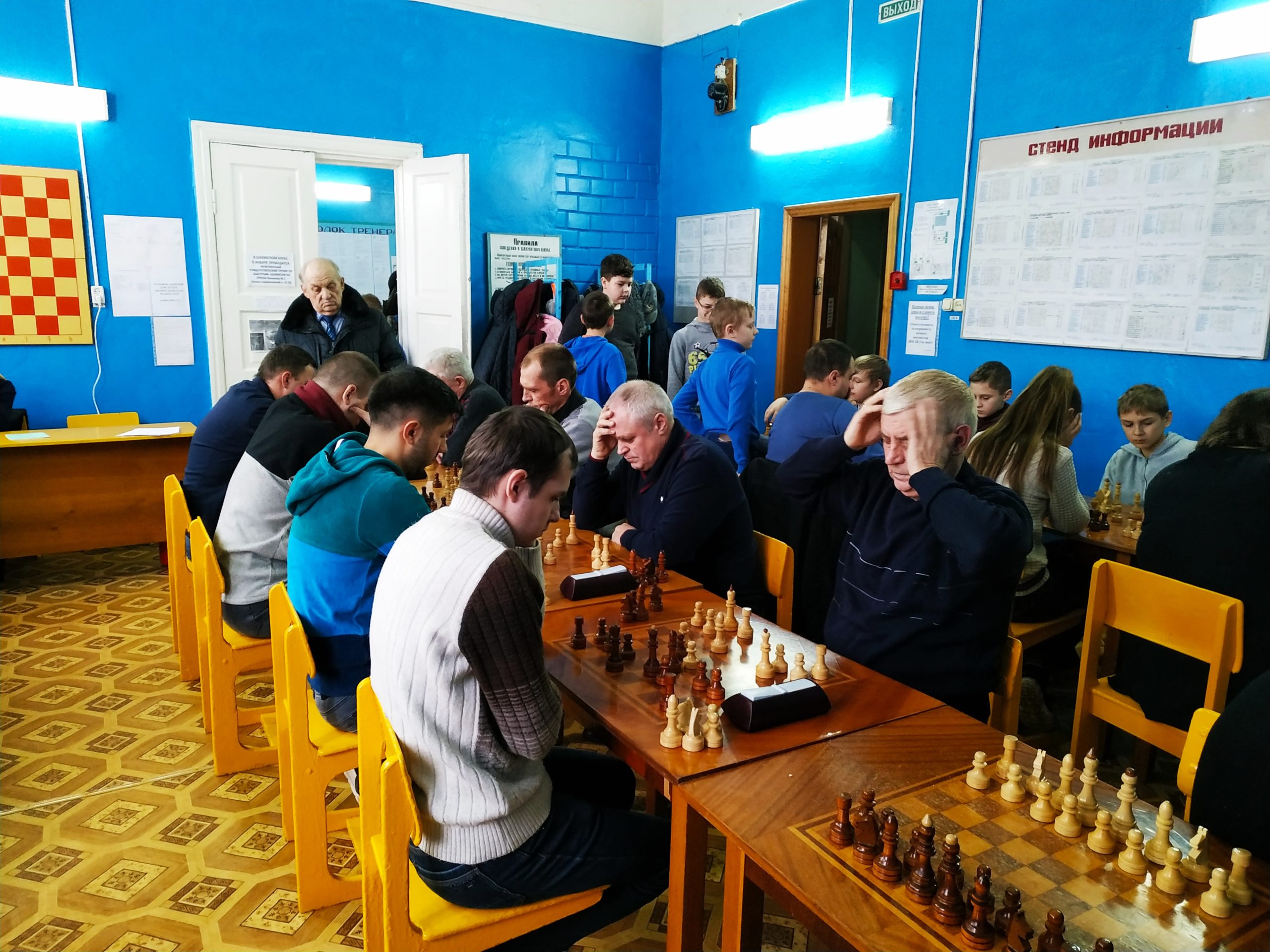 Блиц-турнир по шахматам собрал в Новозыбкове много спортсменов