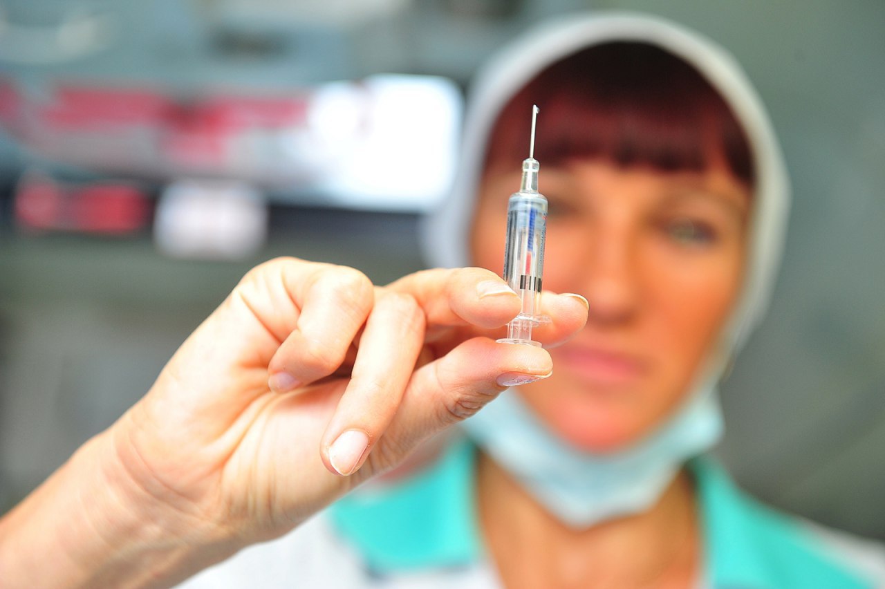 В Брянской области возобновляют плановую вакцинацию и профосмотры