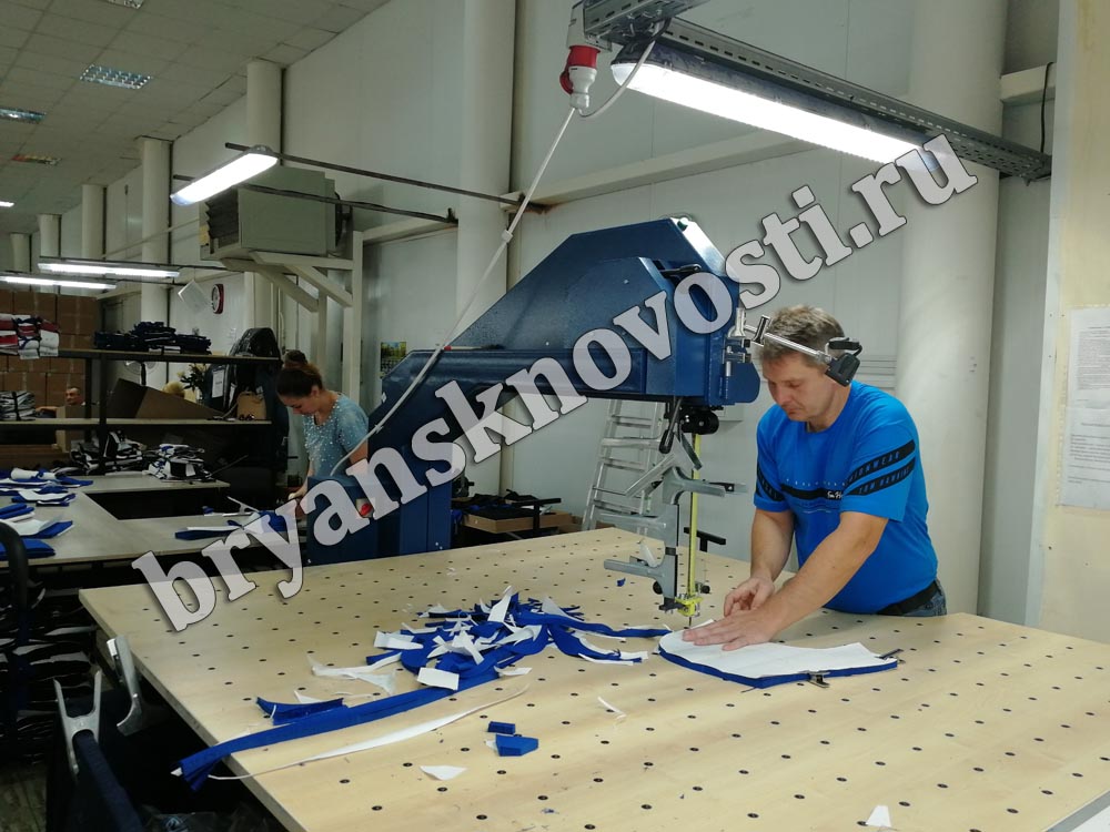 В легкой и текстильной промышленности в Брянской области трудятся менее 4 тысяч человек