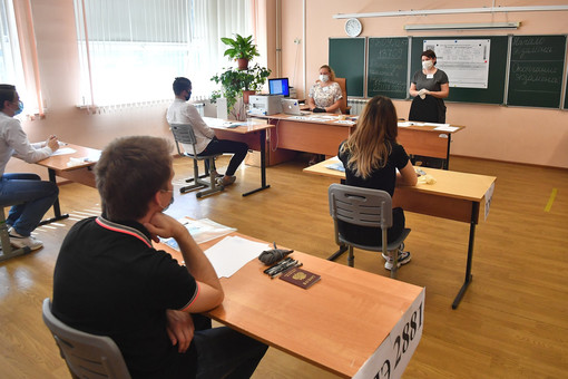 Сегодня выпускники Брянской области напишут ЕГЭ по двум предметам — истории и физике