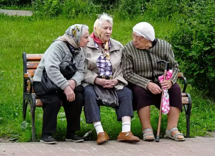 Население Брянской области убывает и «стареет»