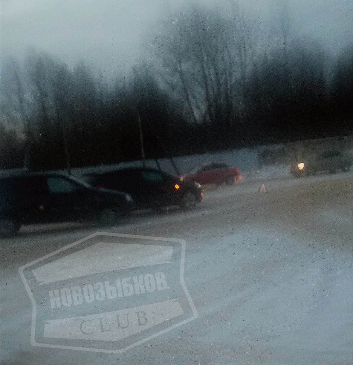 Утром в Новозыбкове произошло ДТП возле автозаправки