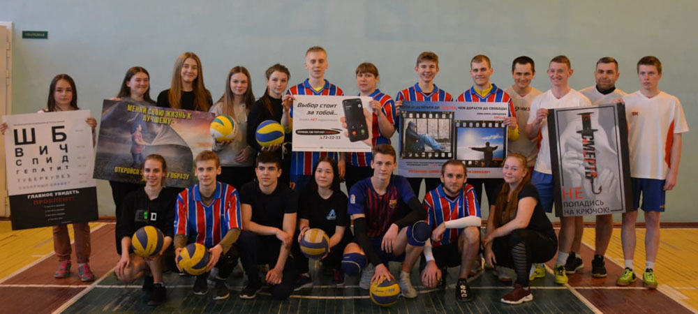 В Новозыбкове футболисты смело вышли против волейболистов