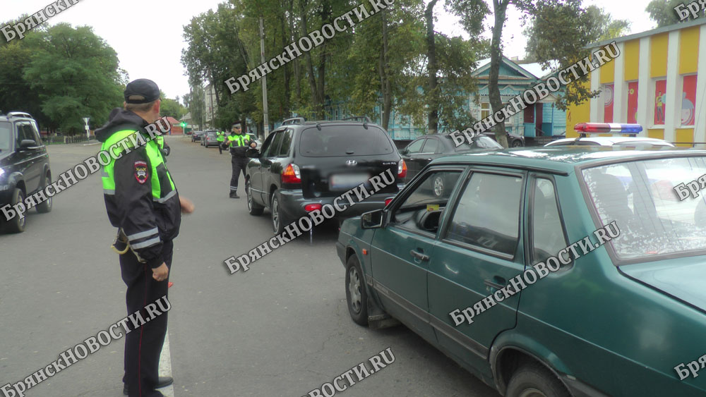 Только за одни сутки в Новозыбкове составлено 25 протоколов за нарушение ПДД