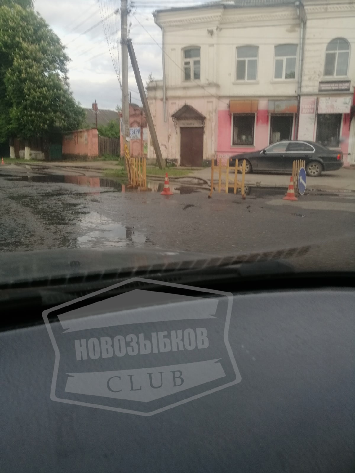 Улица Ленина в Новозыбкове снова «поплыла»