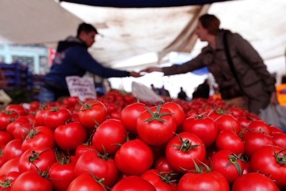 Сахар, помидоры и связь замедлили инфляцию в Брянской области