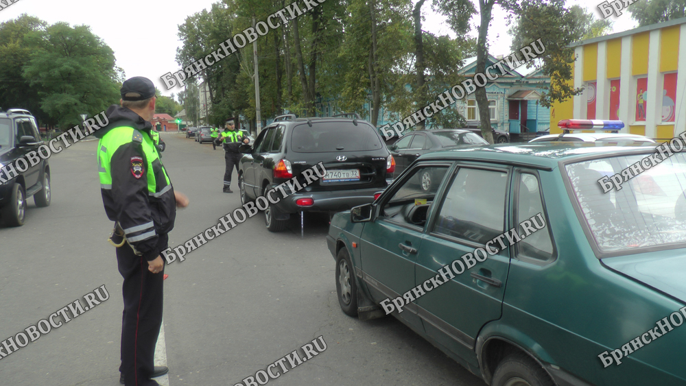 Госавтоинспекция Новозыбкова фиксирует десятки нарушений на дорогах юго-запада Брянской области