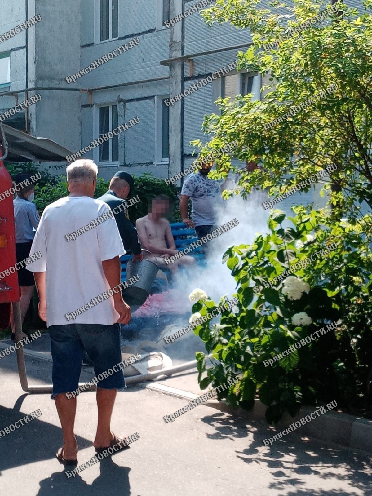 Едва не погибший при пожаре в Новозыбкове получил отравление угарным газом