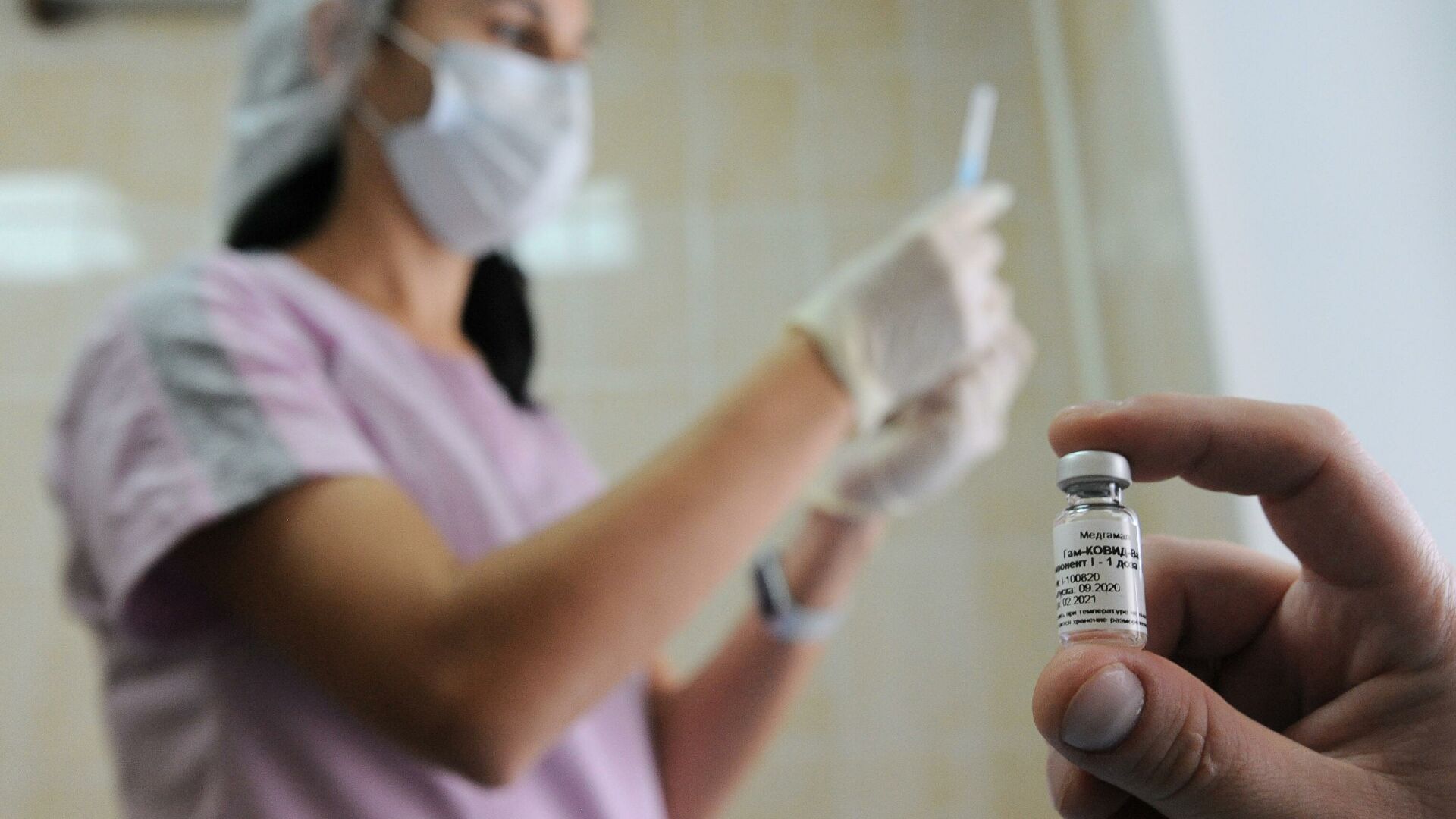 В Брянской области изменили сроки и условия обязательной вакцинации от COVID-19