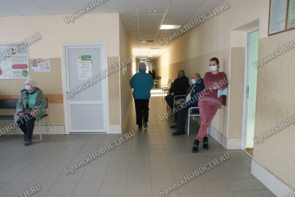 В Новозыбкове регистрируют случаи заболевания детей COVID-19