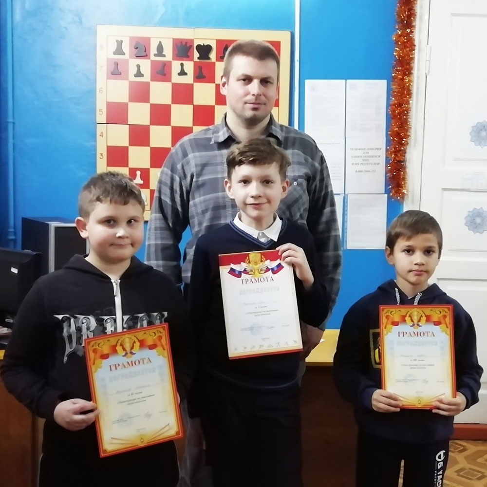 Блицтурнир по шахматам в Новозыбкове назвал тройку сильнейших новичков
