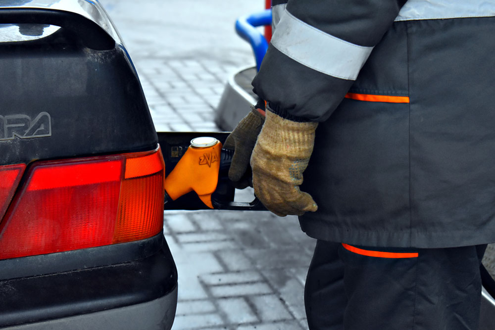 Брянск стал лидером по дорожающему бензину