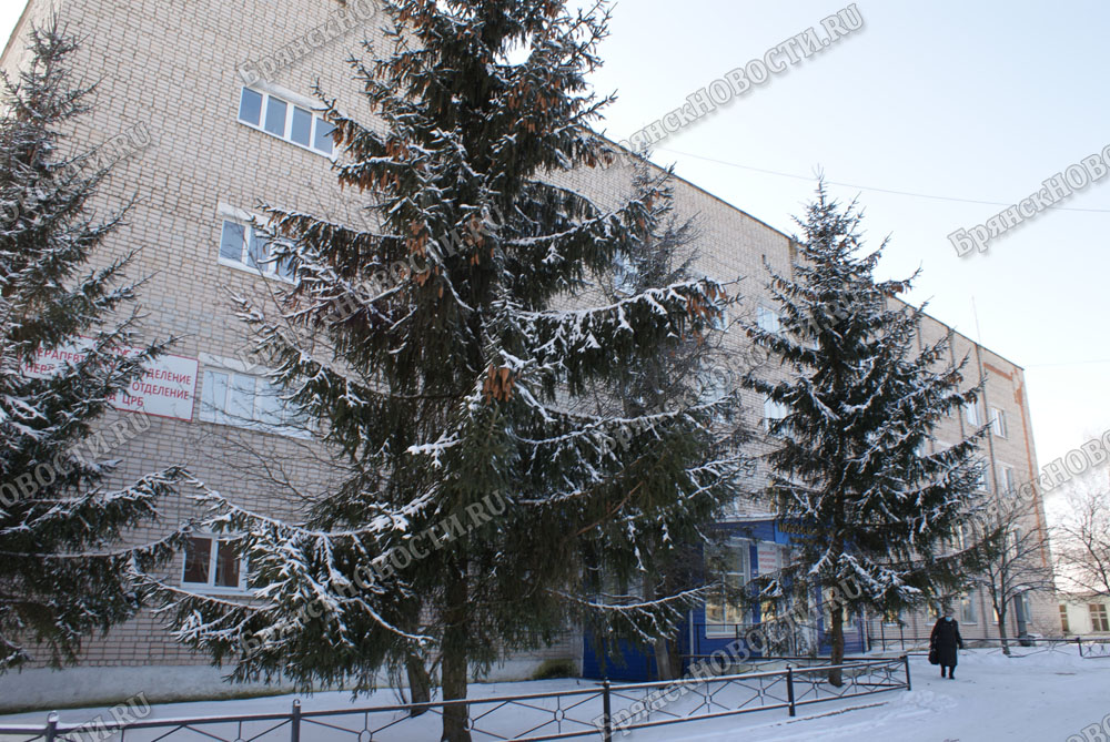 Елка, снежинки и палаты на четверых с умывальником – из запоев в Новозыбкове теперь выводят в комфортных условиях
