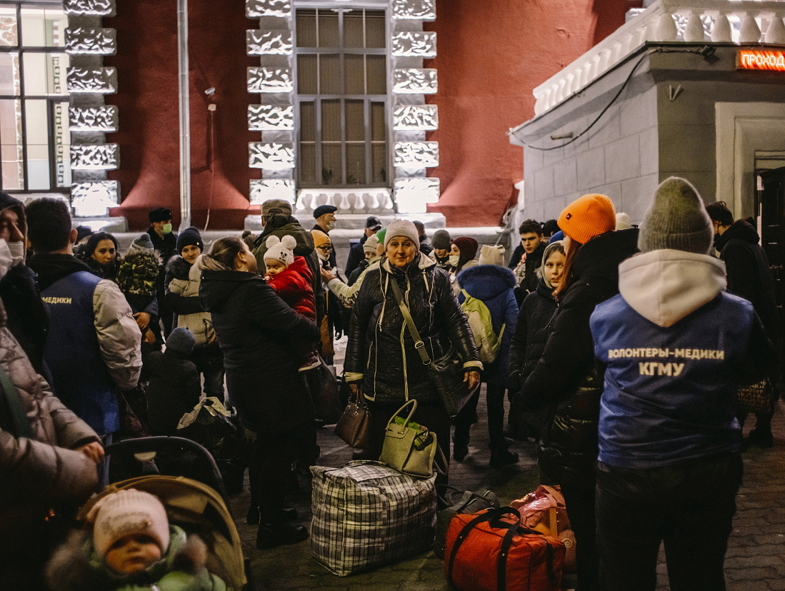 Из-за беженцев из Донбасса в двух соседних с Брянщиной регионах ввели режим ЧС