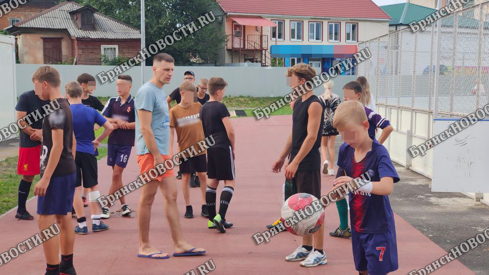 Призываем отдел молодежи и спорта администрации Новозыбкова научиться работать со СМИ