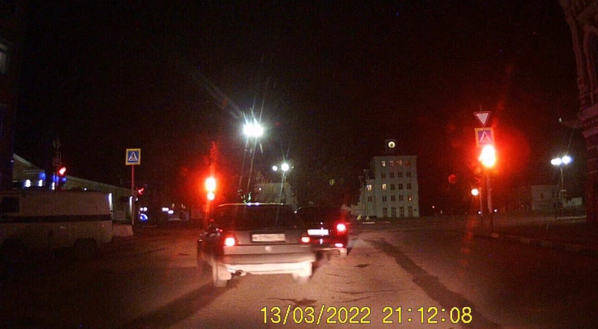 Водитель в Новозыбкове проигнорировал разметку и попал на штраф