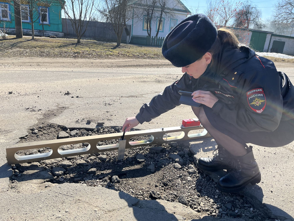 Автоинспекторы Новозыбкова забраковали дороги на пяти улицах