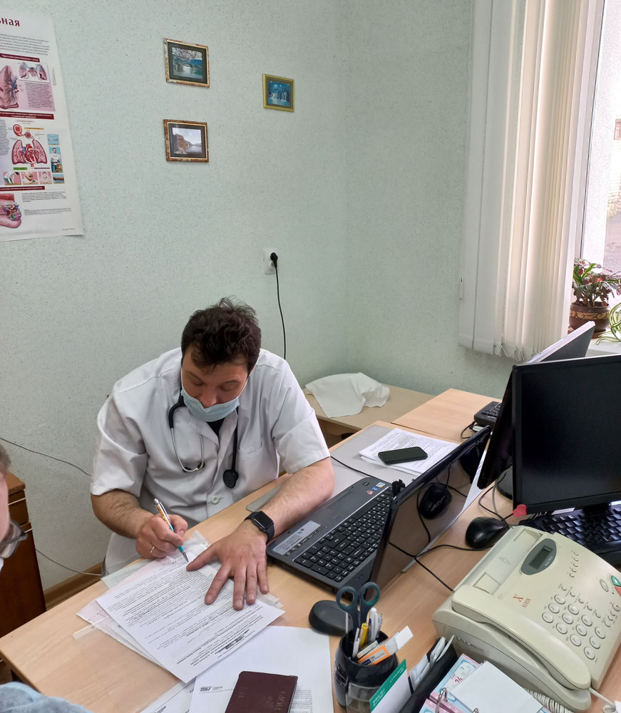 Жителям Брянской области рассказали, как попасть на прием к кардиохирургам федеральных клиник