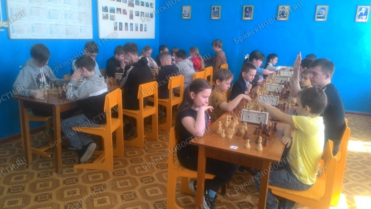 Шахматный турнир в Новозыбкове посвятили Дню Победы