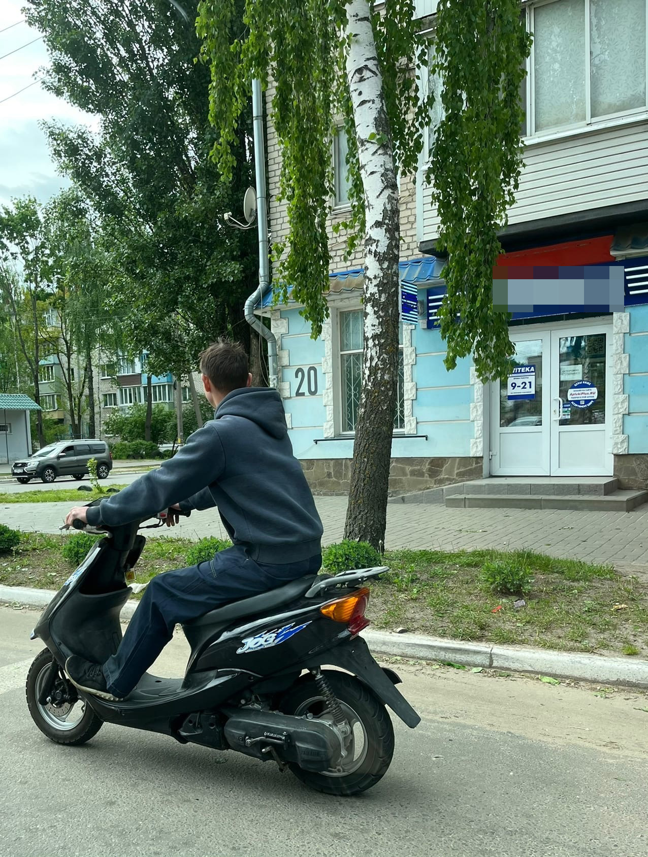 Юный житель Новозыбкова пишет историю вождения, начав со штрафов
