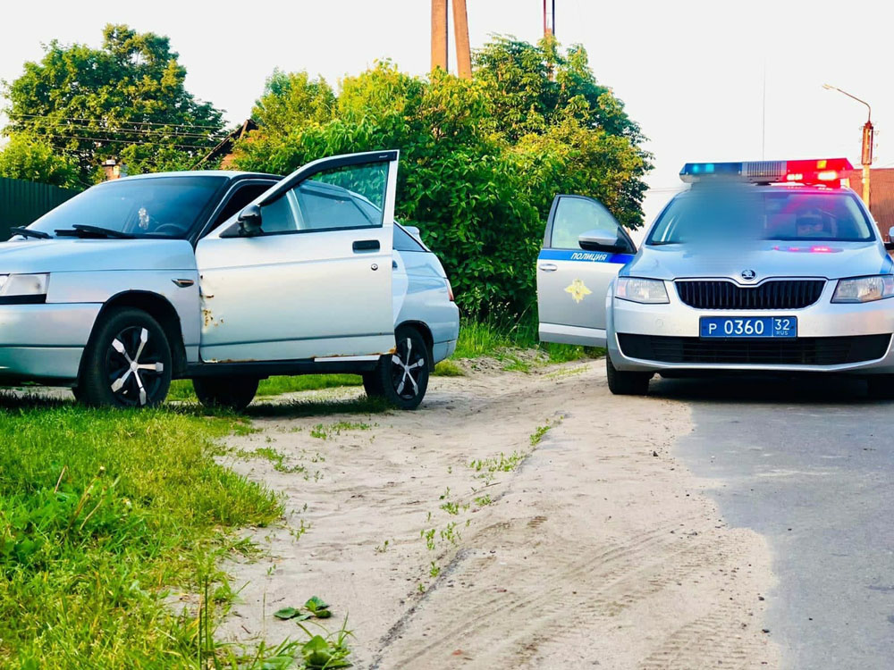 У водителя в Новозыбкове забрали автомобиль на штрафстоянку