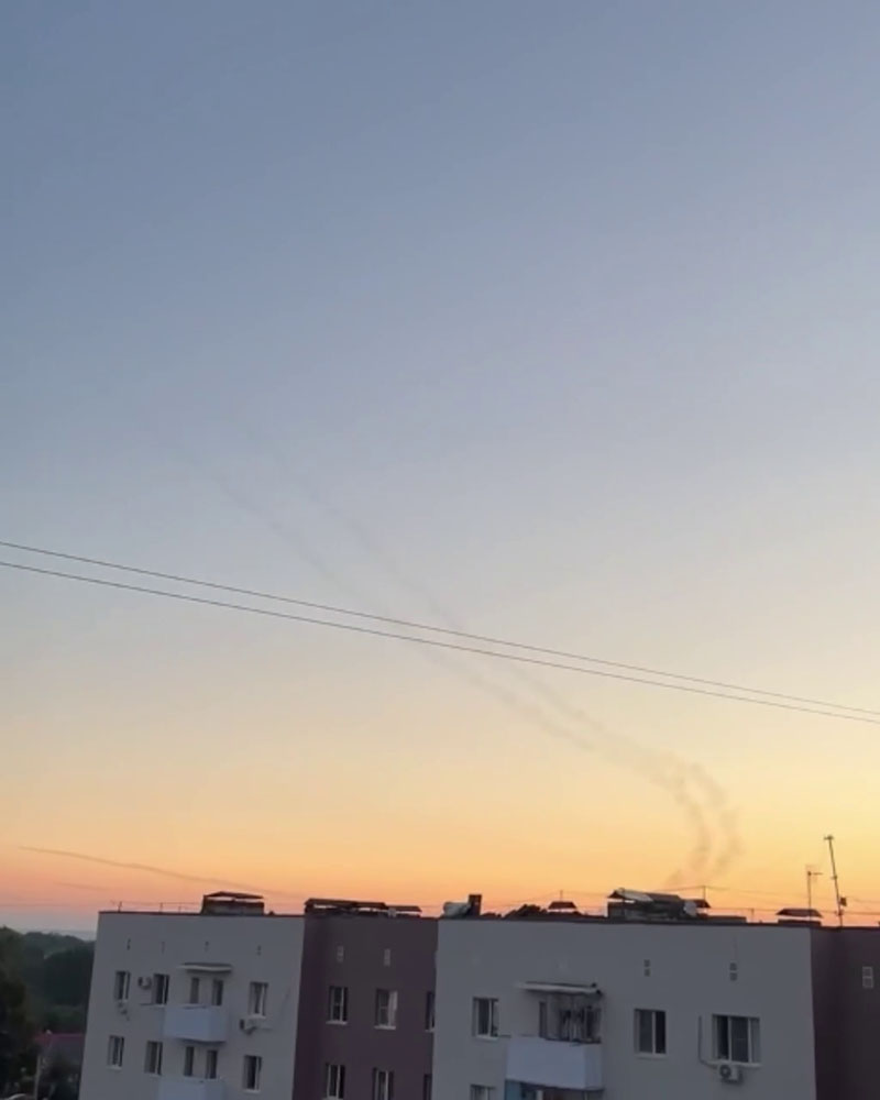 Утром в Белгороде прозвучали взрывы