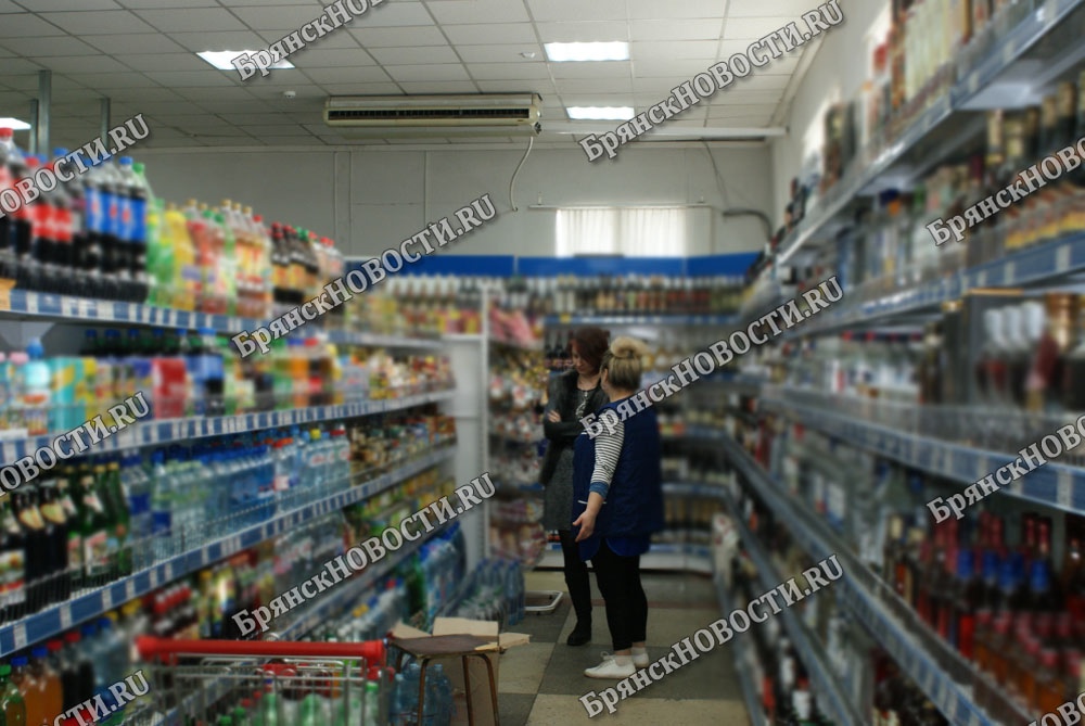 Жители Брянска не ощутили на своих кошельках снижение стоимости продуктовой корзинки