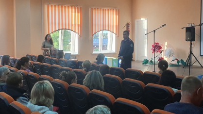 Следователи продолжают посещать учебные заведения Новозыбкова