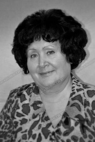 В Новозыбкове скончалась председатель первой городской Думы Зоя Назилина