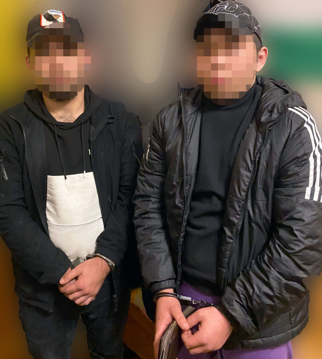 В Брянске ФСБ задержала иностранцев с особо крупной партией наркотиков