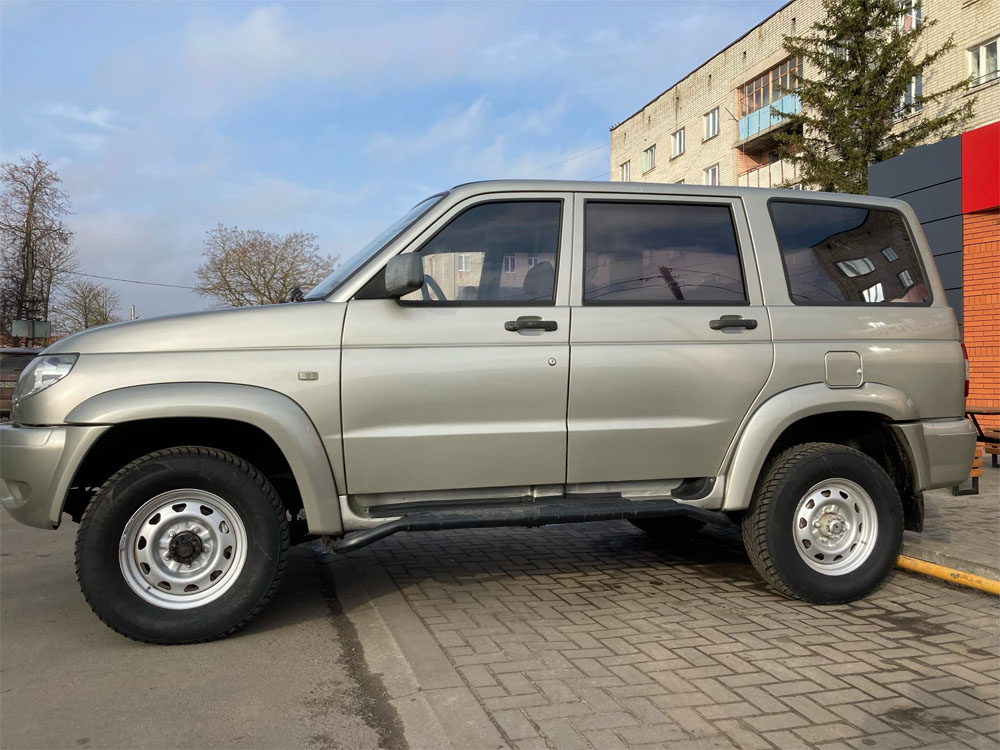 Компания Новозыбкова приобрела для военнослужащих автомобиль УАЗ Патриот