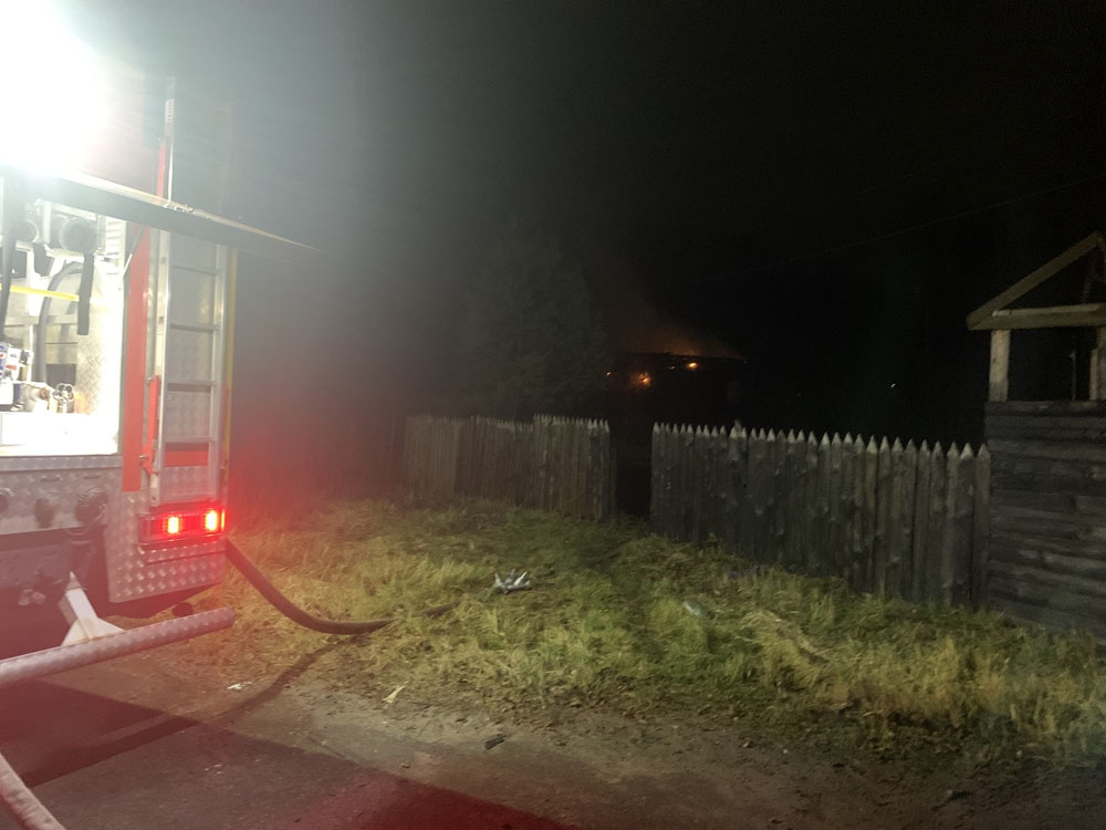 Три человека погибли при пожаре в частном доме Брянска