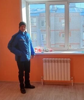 Чемпиону Кириллу Шумских в Климово подарили квартиру