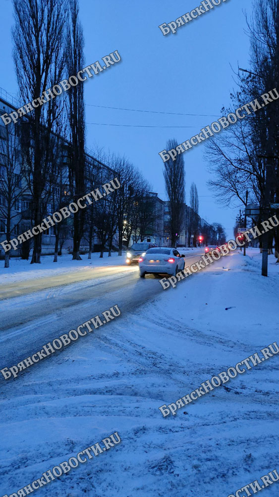За сутки в Новозыбкове произошло два ДТП без пострадавших