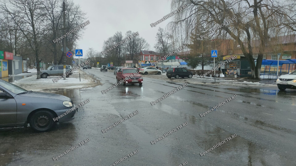 Потерявший банковскую карту житель Новозыбкова наблюдал, как списываются  денежки • Новозыбков.SU