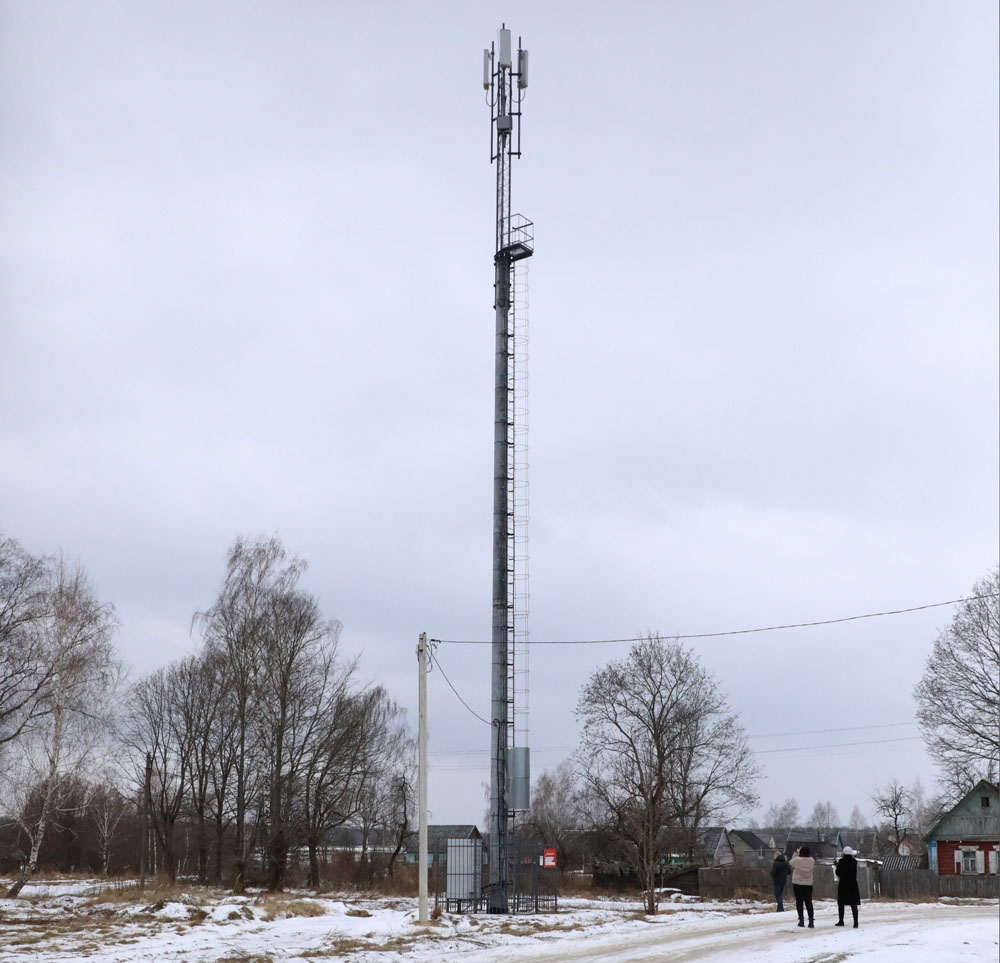 Семь вышек сотовой связи установили в январе в селах Брянской области