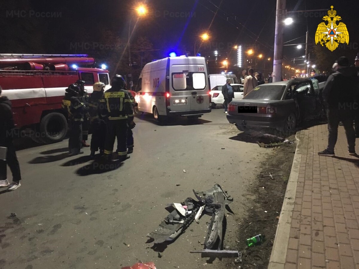 В Брянске будут судить 19-летнего водителя по делу о ДТП с двумя погибшими