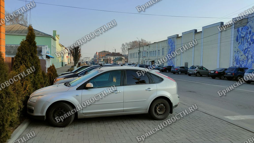 За управление автомобилем в состоянии опьянения жителя Новозыбкова отправили на принудительные работы