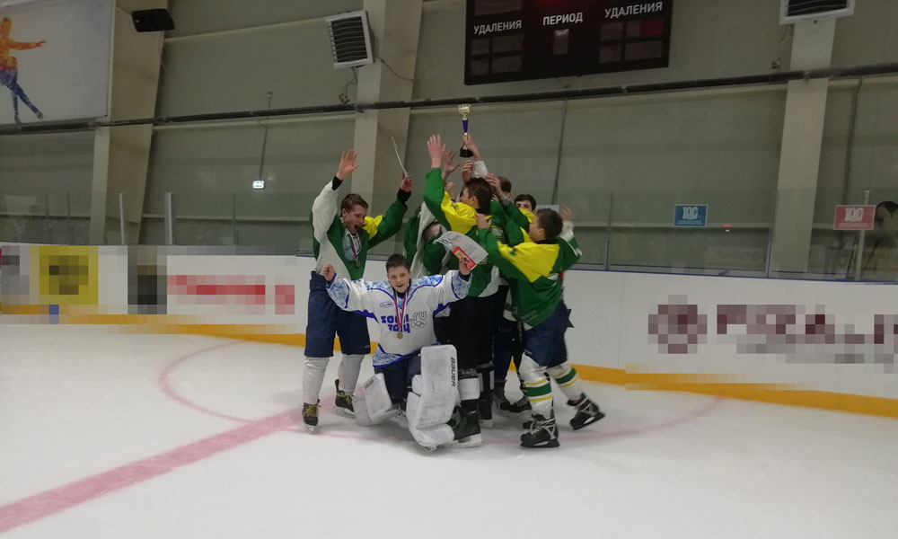 Всего четыре хоккейные команды стали участниками “Золотой шайбы” в Новозыбкове