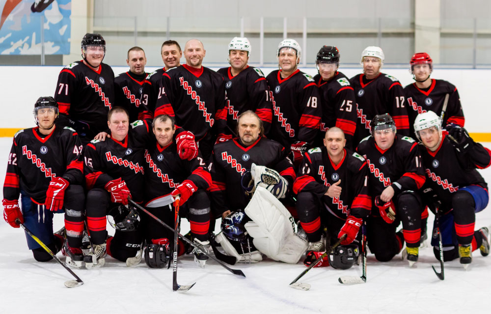 ЛХК «Новозыбков 40+» готовится к настоящей ледовой битве за Малый кубок Ночной хоккейной лиги Брянской области